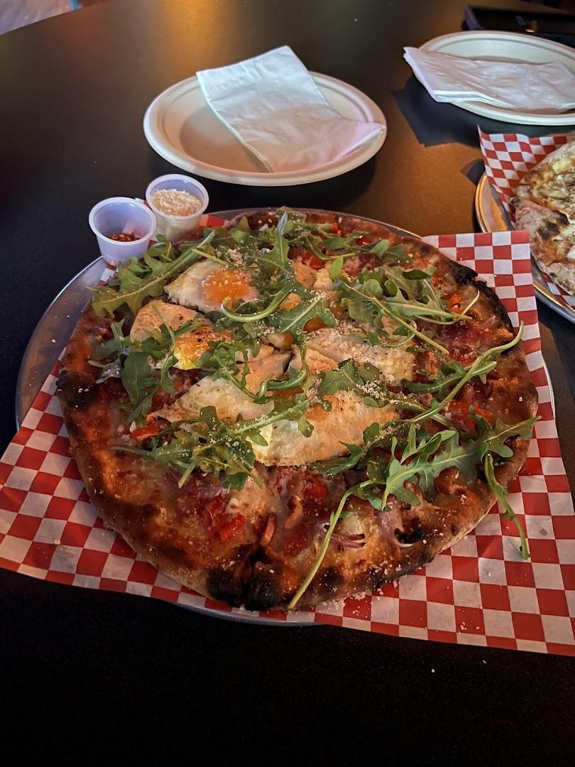 La Lucciola Pizzeria